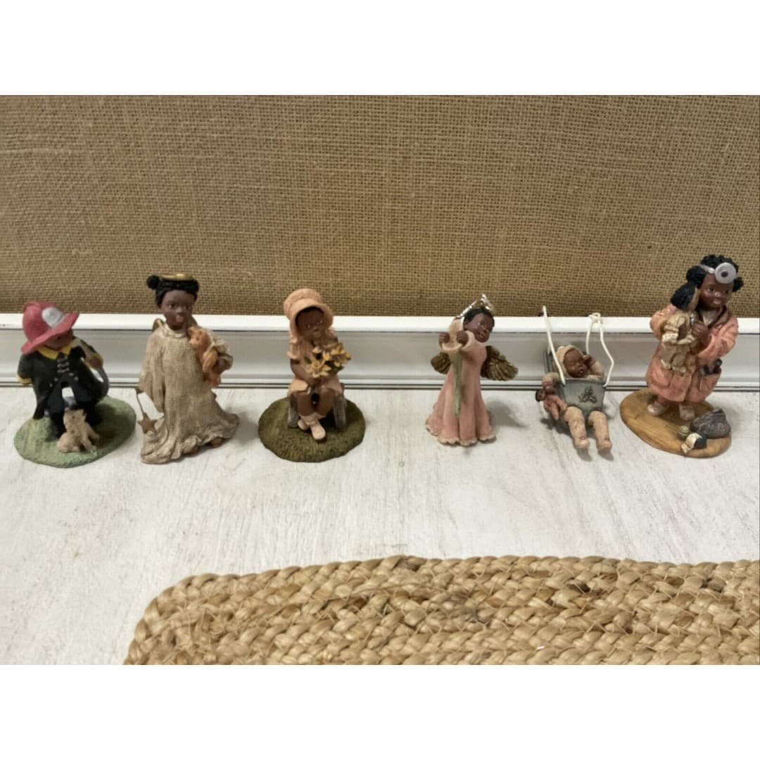 Set Of 6 - Miss Martha’s Originals Collectibles