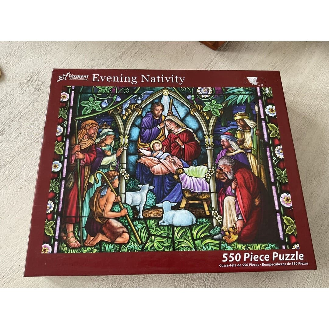 Stained Glass Nativity 550Piece Jigsaw Puzzle Vermont Christmas Wollenmann