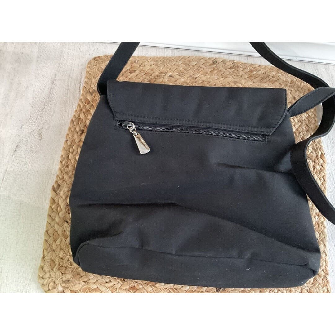 Nine West Crossbody Handbag Black. 10In Wide 9 In. Long - Thumbnail 6