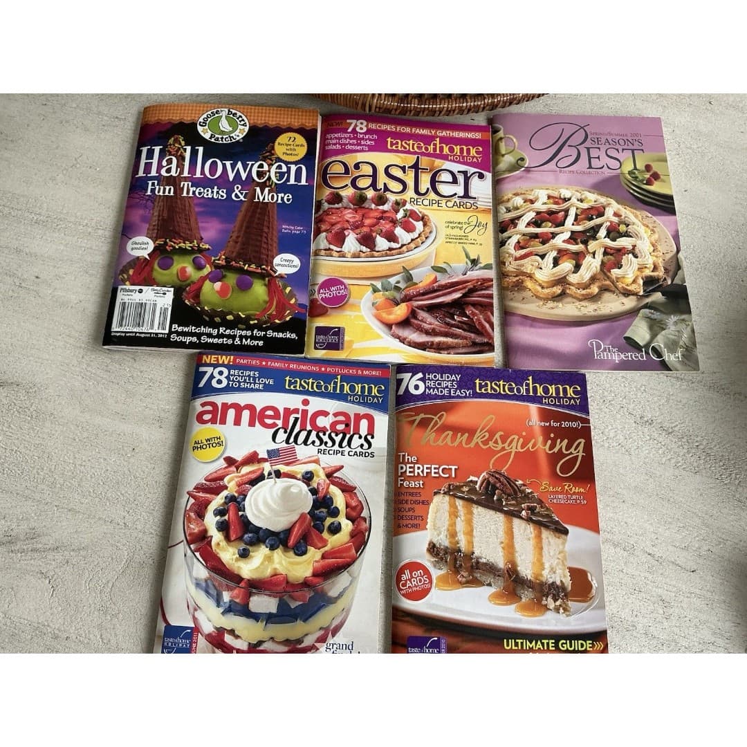 Taste Of Home & Pillsbury Mini Recipes Cookbooks Magazines Recipes Lot Of 5 - Thumbnail 2