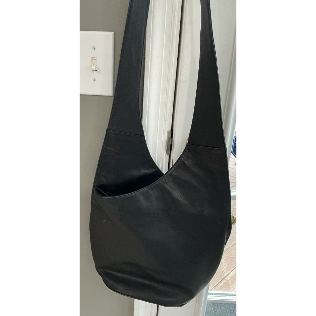 Vintage Classiques Entier Black Leather Crossbody Bag - Thumbnail 4