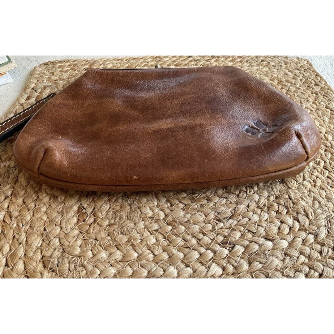 Patricia Nash SAVENA Kiss Lock Clutch Burnished Tooled Italian Leather Wristlet - Thumbnail 6