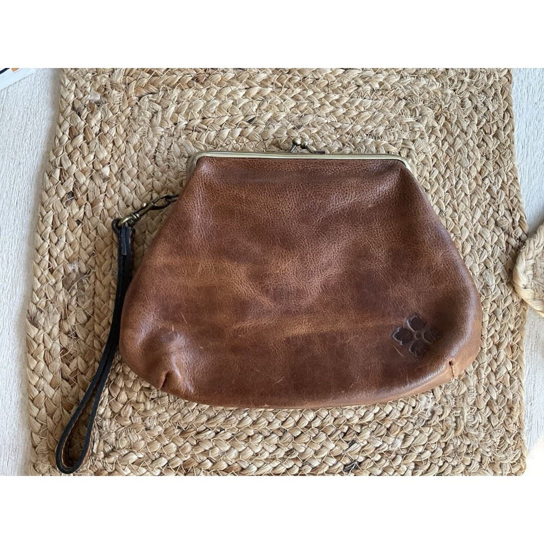 Patricia Nash SAVENA Kiss Lock Clutch Burnished Tooled Italian Leather Wristlet - Thumbnail 2