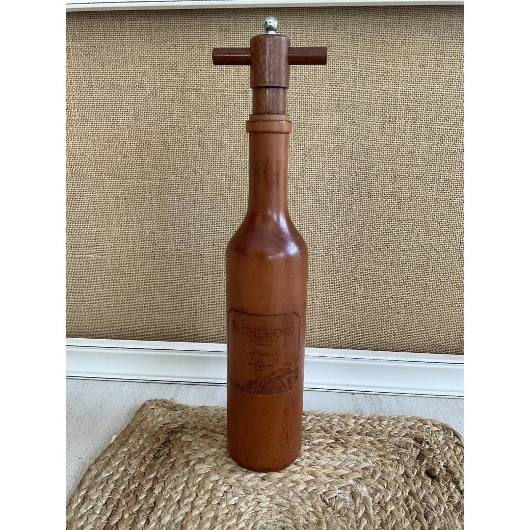 Rutherford Hil Wooden Wine Bottle Pepper Mill/Grinder Napa Valley EST. 1972, USA