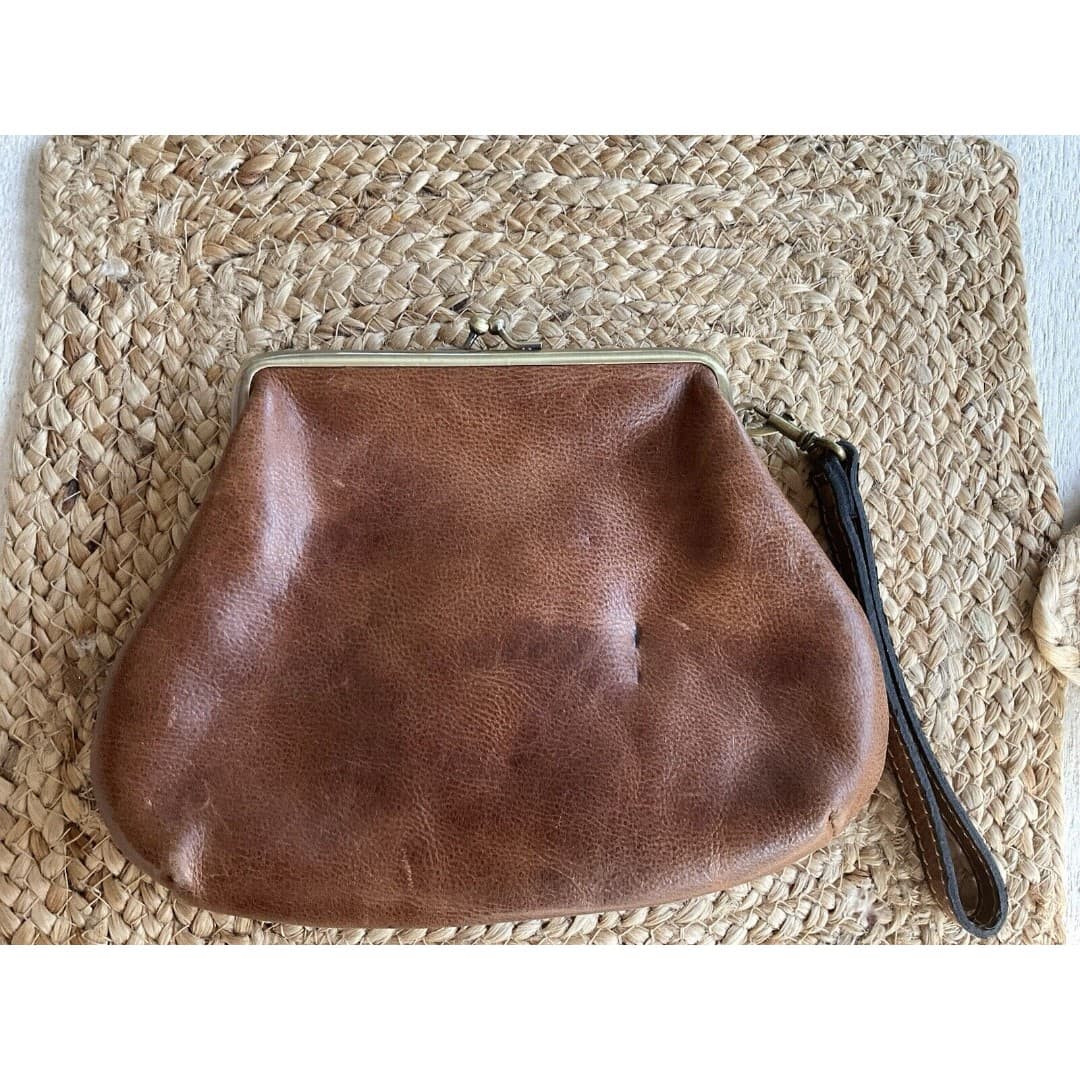 Patricia Nash SAVENA Kiss Lock Clutch Burnished Tooled Italian Leather Wristlet - Thumbnail 3