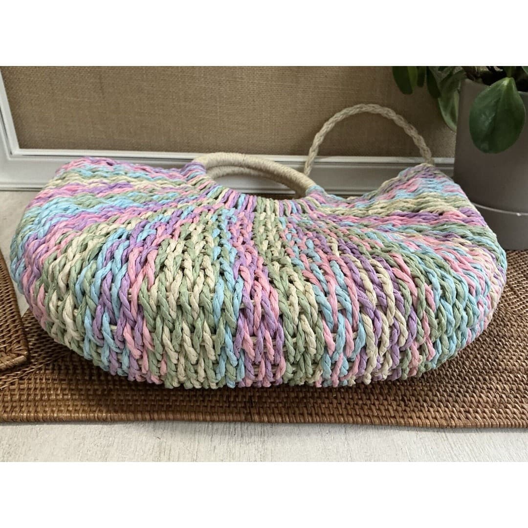 Earthy Rattan Beach Carry Shoulder/Crossbody Bag W/Handle - Thumbnail 3
