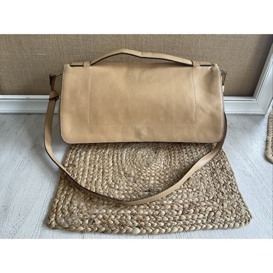 Vintage Carolee Tan Leather Doctor’s Handbag Satchel /Shoulder Bag