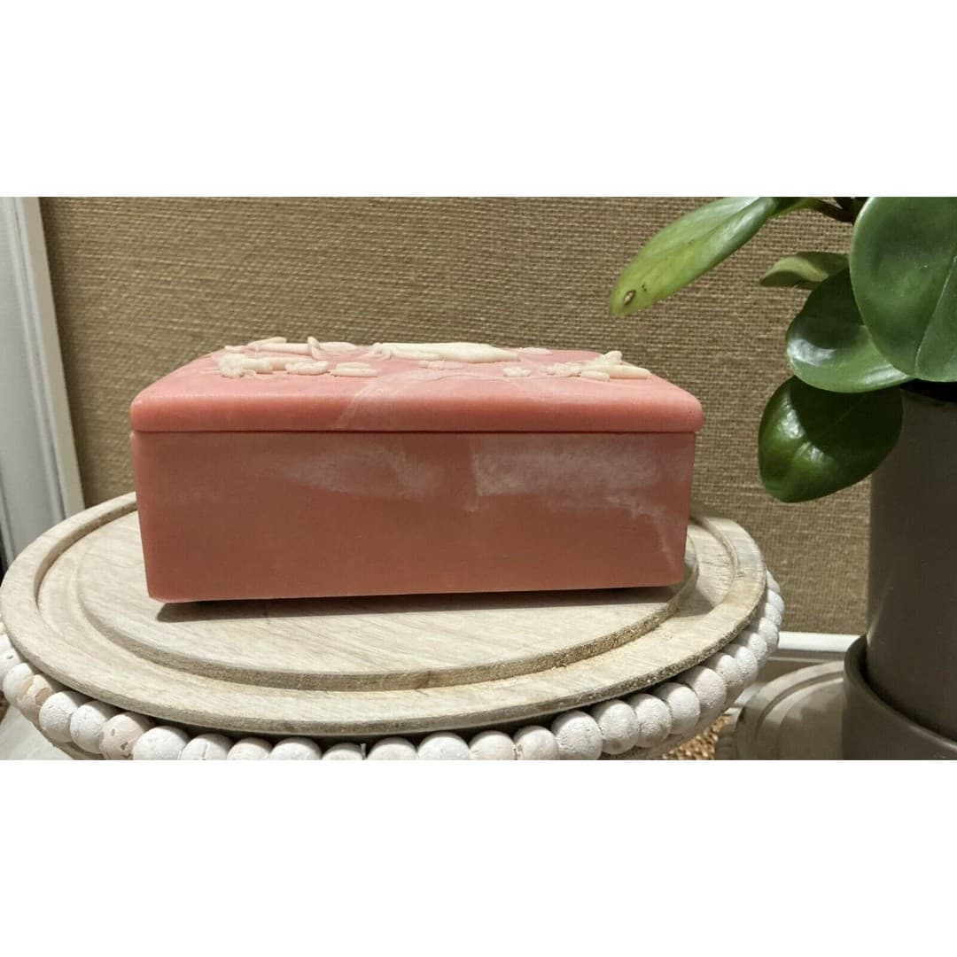 Design Gifts International-Soapstone Music Trinket Box Pink w/ white Butterfly - Thumbnail 4
