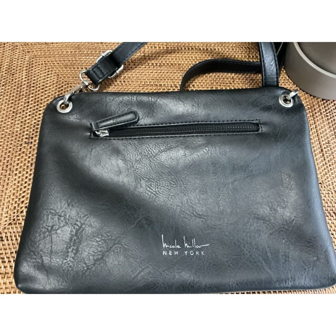 Nicole Miller Crossbody Black Purse Lots Of Zippers - Thumbnail 5