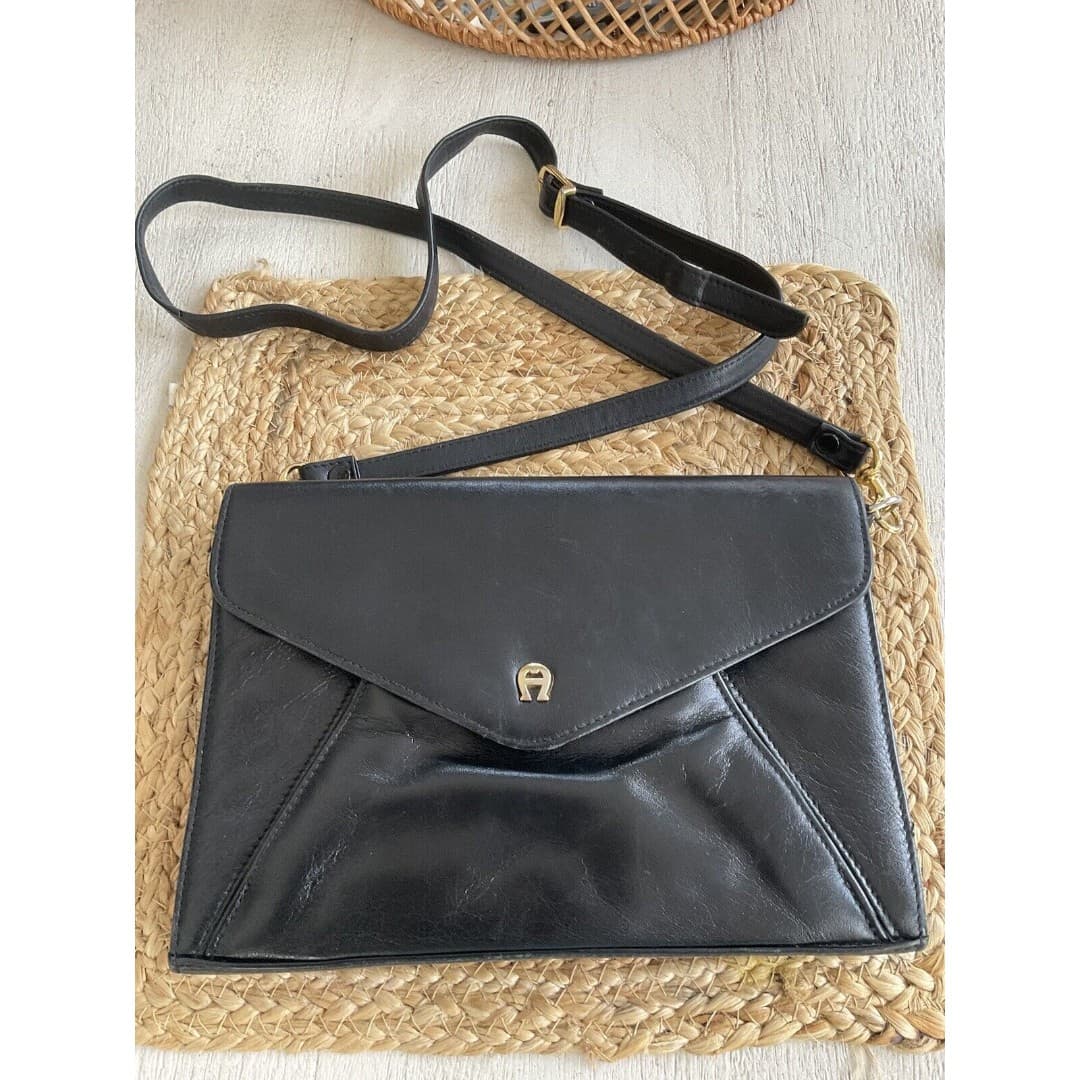 Etienne Aigner Black Leather Classic Shoulder Bag Strap Gold Logo Monogram - Thumbnail 2
