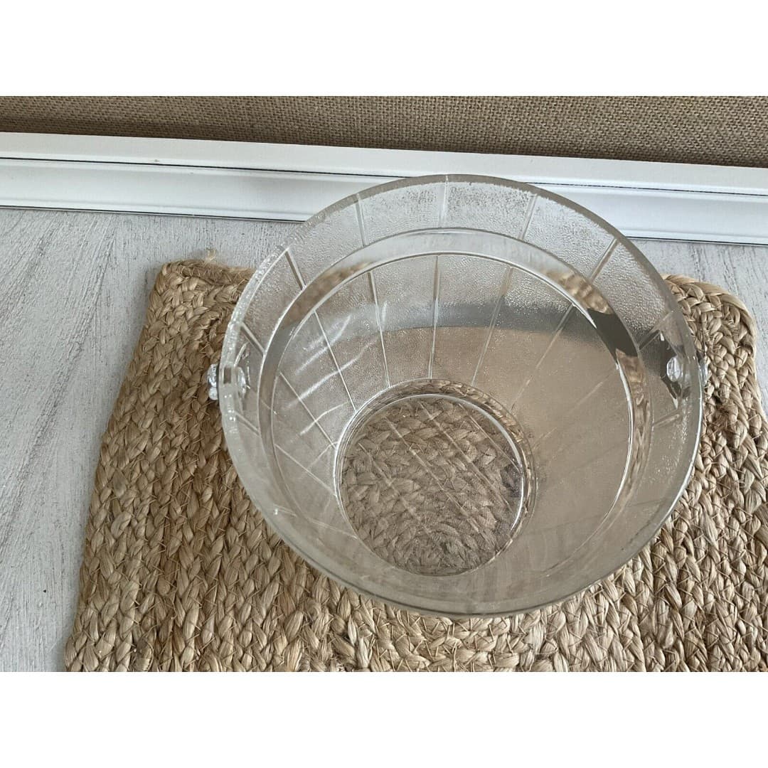 Vintage Clear Glass Ice Bucket with Metal Handle and Bucket Design - Thumbnail 4
