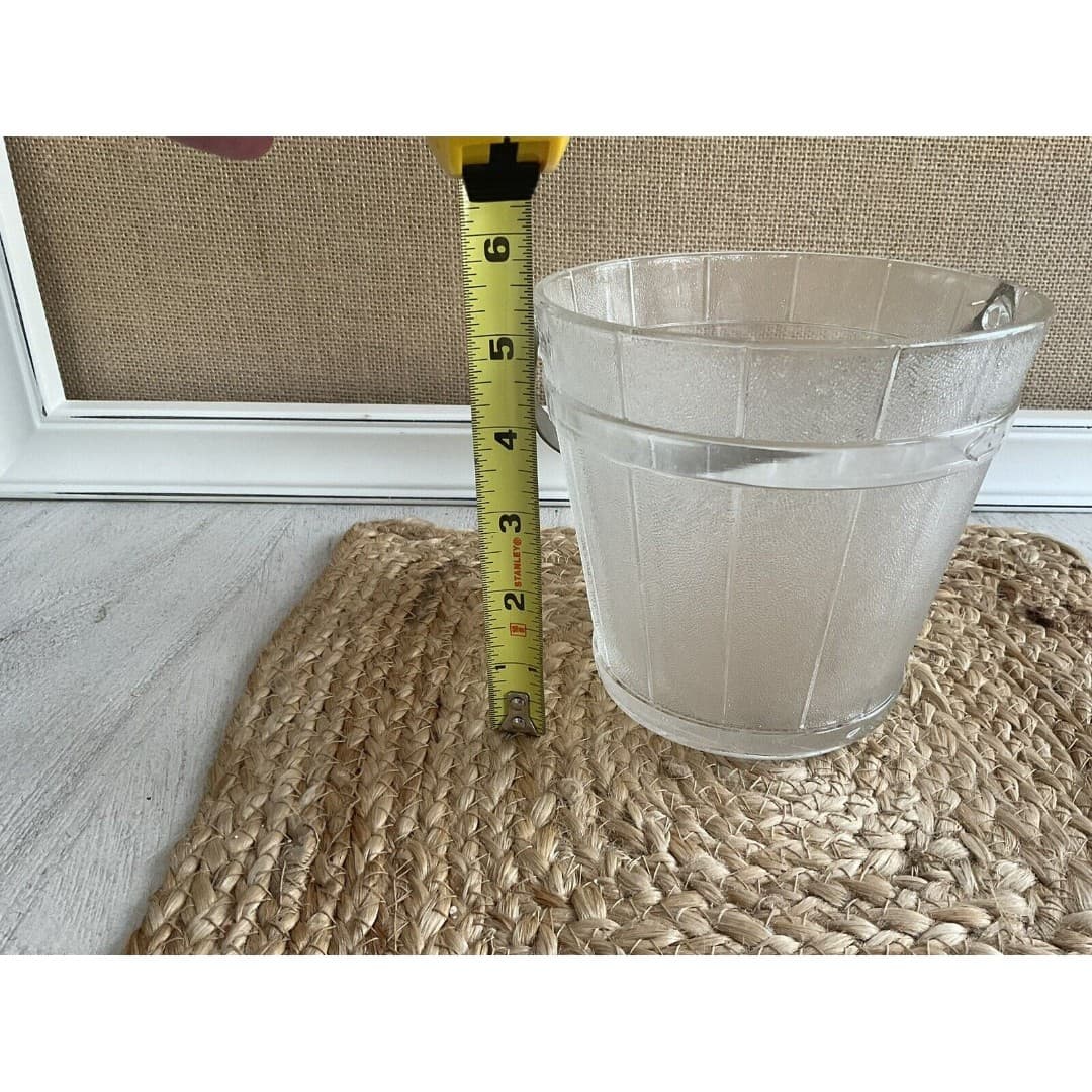 Vintage Clear Glass Ice Bucket with Metal Handle and Bucket Design - Thumbnail 5