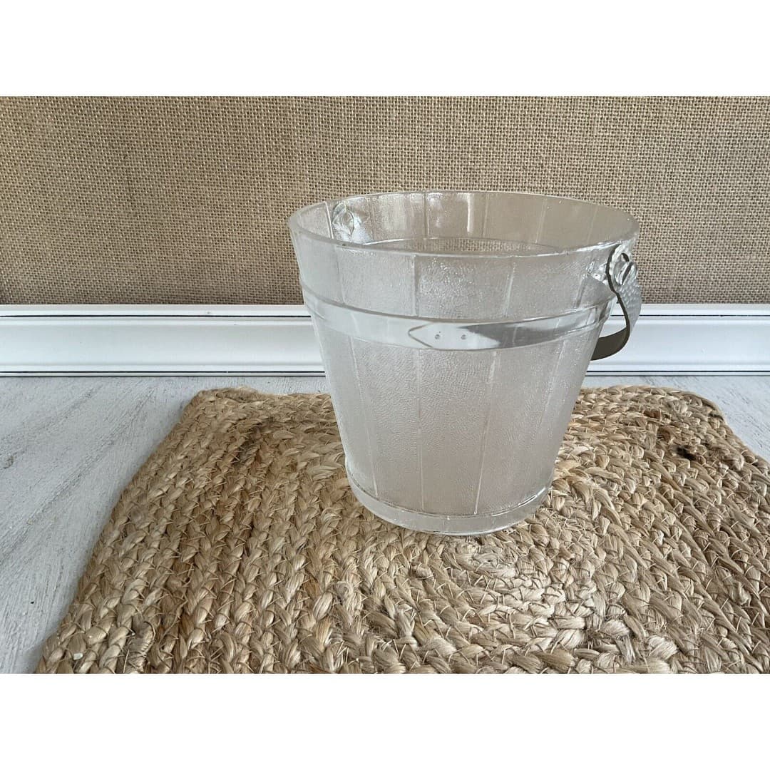 Vintage Clear Glass Ice Bucket with Metal Handle and Bucket Design - Thumbnail 3