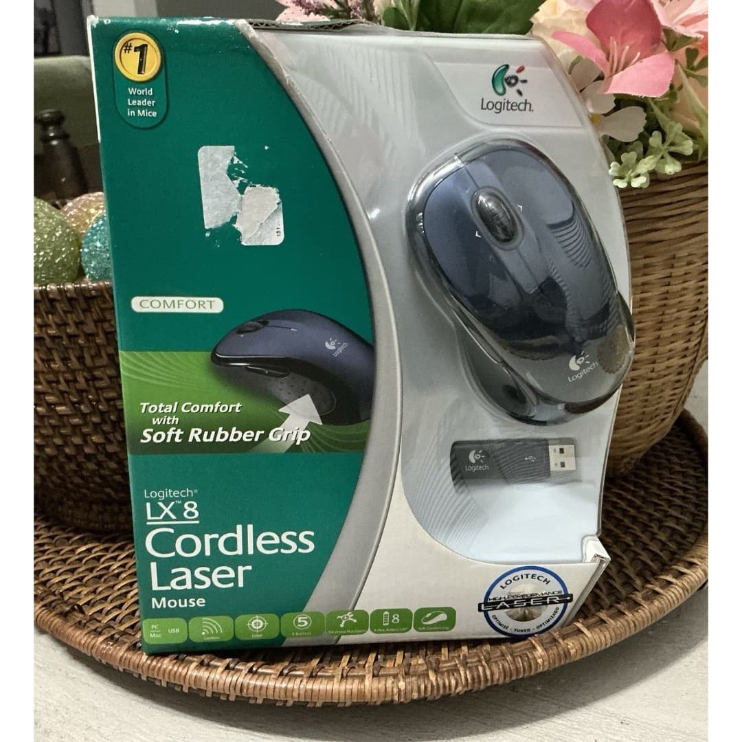 Logitech LX8 Cordless Laser Mouse USB PC/MAC Comfort Grip. (NEW IN BOX 2007) - Thumbnail 2