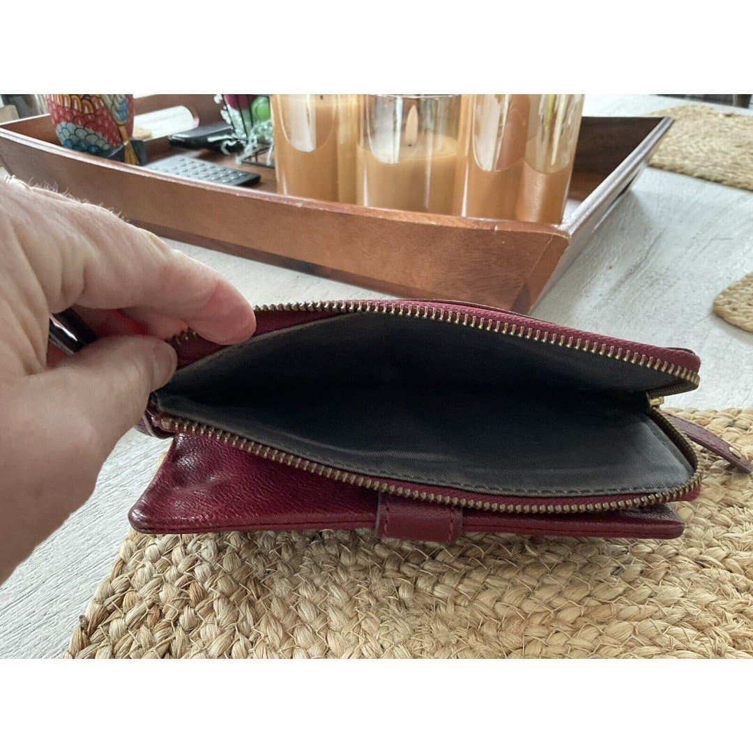 Fossil Bifold Wristlet Burgundy Wallet With Change Pouch - Thumbnail 4