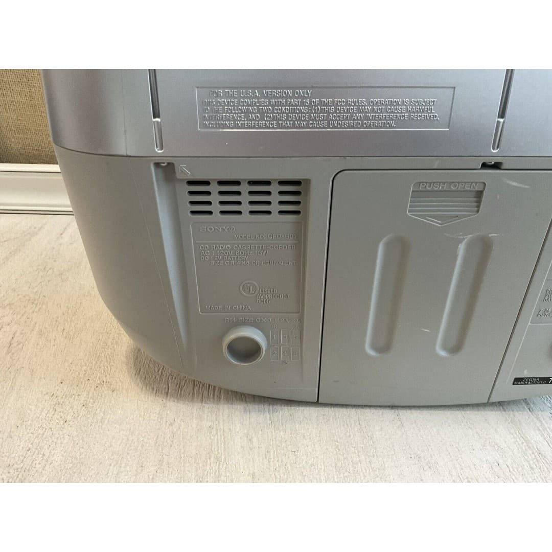 SONY CFD-S01 AM/FM RADIO CASSETTE & CD PLAYER ORIGINAL STEREO BOOMBOX W/ CABLE - Thumbnail 7