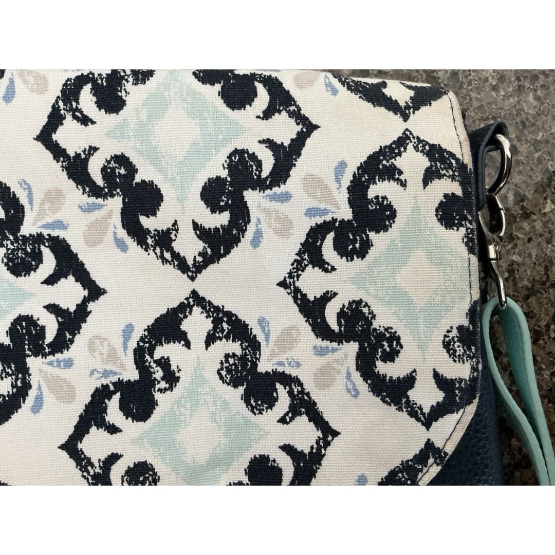 Thirty One Blue Pebble Faux Leather Navy Skies For You Crossbody Bag - Thumbnail 9