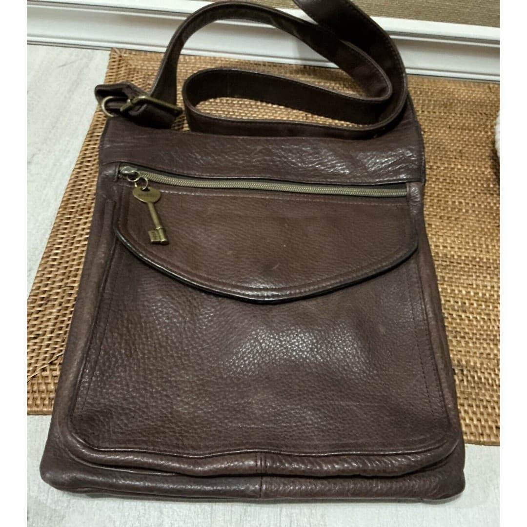 Vtg Fossil Brown Leather Crossbody Bag Purse Key #75082 American Classic - Thumbnail 2