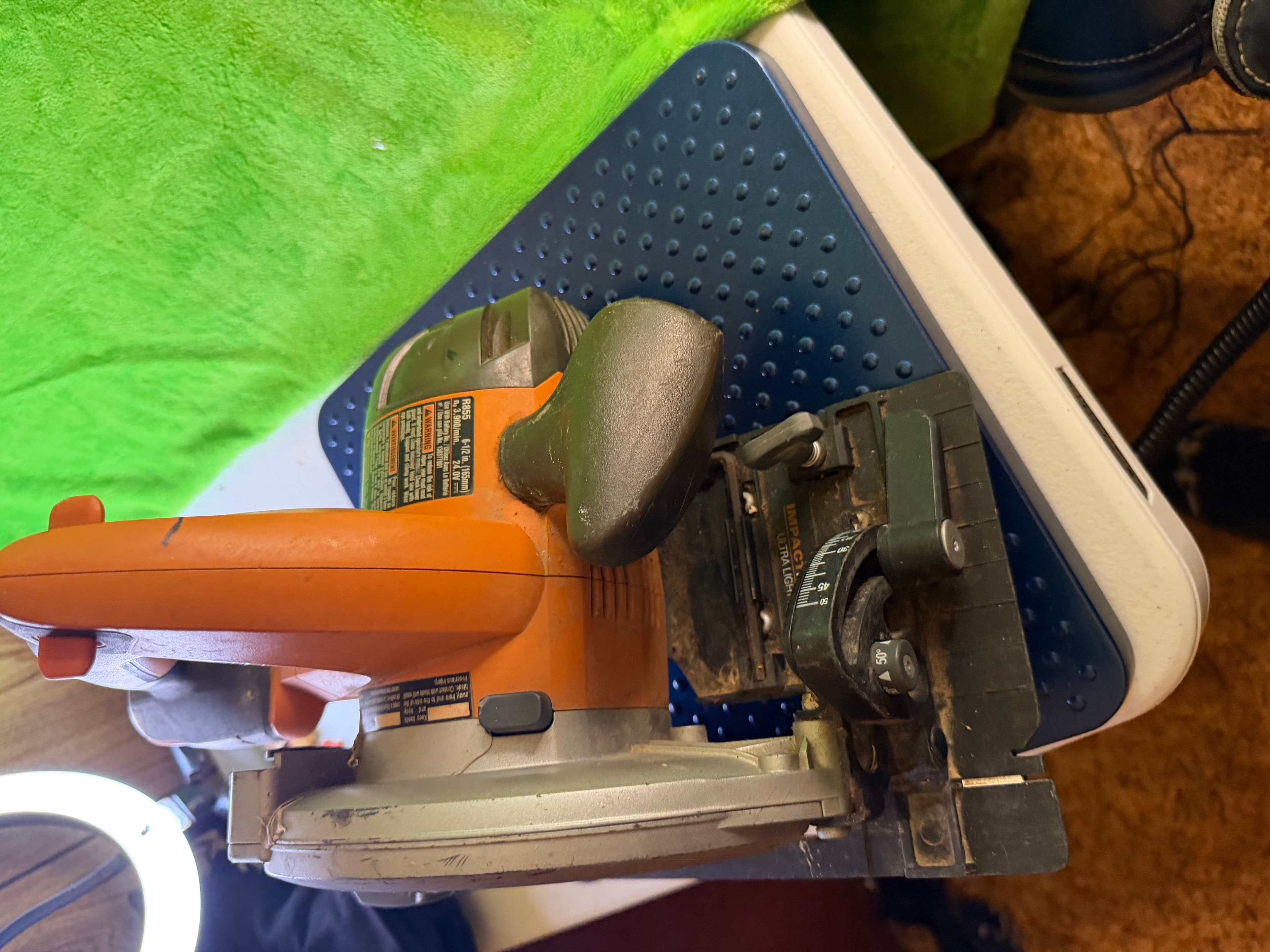 Ridgid Magnesium 7-1/4 Inch Circular Saw with Orange Handle - Thumbnail 2