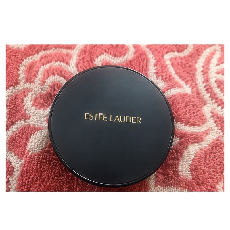 Estée Lauder Double Wear Powder Foundation Light Medium Gently Used - Thumbnail 3