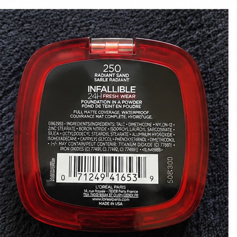 L’Oreal Infallible 24H Fresh Wear Powder Foundation 250 Radiant Sand - Thumbnail 4