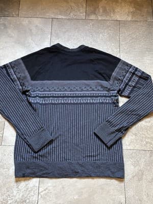 Lululemon Sweater Adult Medium Gray Black Textured Knit Crewneck Pullover Girl - Thumbnail 3