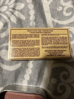 Hershey's Chocolate Limited Edition Watch in Original Tin, 100th Anniversary - Thumbnail 4
