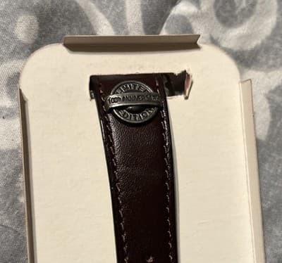 Hershey's Chocolate Limited Edition Watch in Original Tin, 100th Anniversary - Thumbnail 6