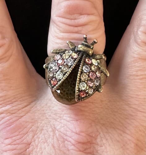 Women Rusty Gold Fashion Ring Metal Elastic Band Lady Bug Beetle Insect Jewelry - Thumbnail 4
