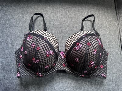 Victoria's Secret Very Sexy Push Up Dream Angels Lined Demi Buste Bra 32DDD