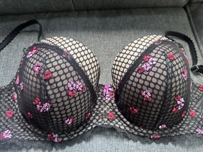 Victoria's Secret Very Sexy Push Up Dream Angels Lined Demi Buste Bra 32DDD - Thumbnail 5