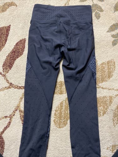 WOMENS ATHLETA LEGGINGS SIZE XXS BLACK GRAY MESH CHEETAH - Thumbnail 4