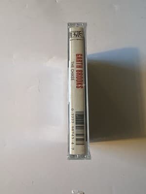 Garth Brooks The Chase (Cassette, 1992) Liberty Records w/ Hype Sticker-Sealed!! - Thumbnail 2
