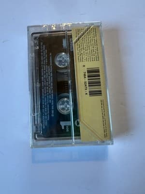 Celine Dion 1992 Self-Titled Album Cassette - NEW Sealed - Thumbnail 3