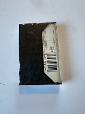 BONNIE TYLER - SECRET DREAMS AND FORBIDDEN FIRE Cassette, New/sealed!!! - Thumbnail 3