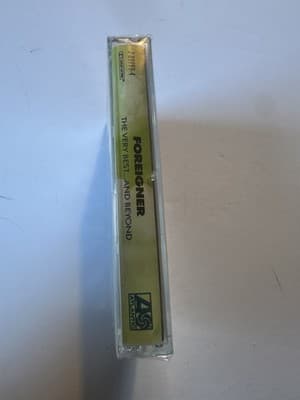 Sealed Foreigner: The Very Best and Beyond 1992 Cassette tape /Classic Rock Rare - Thumbnail 3