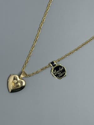 Vintage Religious Dove Heart Gold-Plated Locket on 18" Necklace - Thumbnail 2