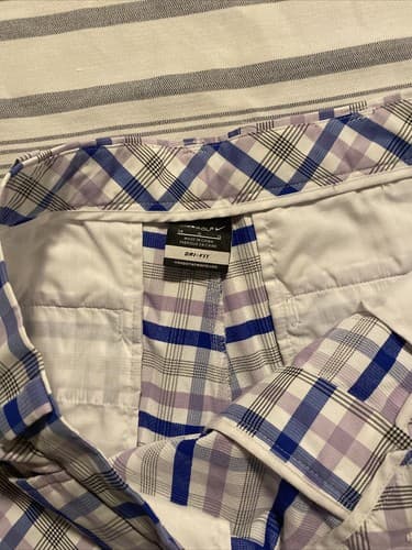 MENS NIKE GOLF SHORTS SIZE 34 PLAID DRI FIT INSEAM 11” - Thumbnail 2