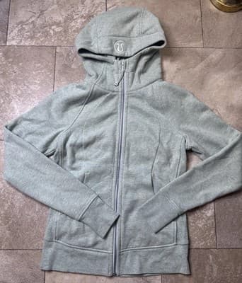 Lululemon Womens Size 6 Scuba Hoodie Stretch Slope Light Green/Mint