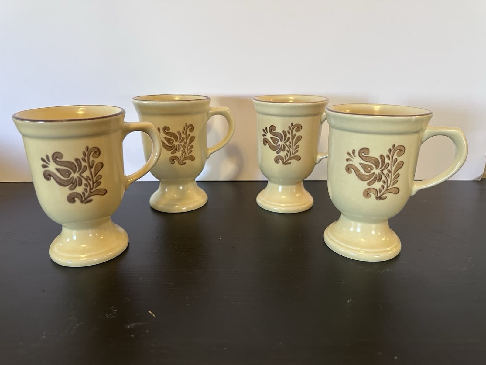 Vintage Pfaltzgraff Village Footed Pedestal 5 1/4" Coffee Mugs Set Of 4
