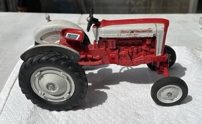 1/12 Toy Hubley Ford 961 Powermaster Tractor Wide Front - Thumbnail 8