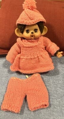 Vintage Monchichi Sleepy Eyes Thumb Sucking Pink knitted outfit! - Thumbnail 4