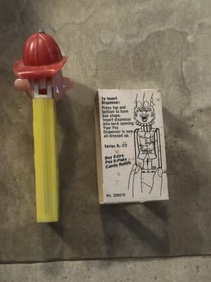 Vintage Pez Dispenser Fireman with Mustache And Hat - Thumbnail 3
