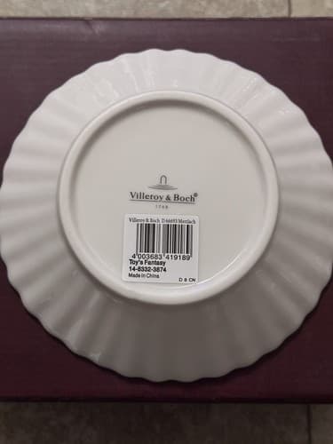 4 VILLEROY & BOCH TOY'S FANTASY CHRISTMAS BOWLS 6.75" - Thumbnail 3