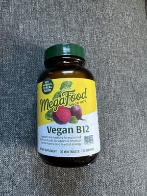 MegaFood Vegan Vitamin B12 -B6, Folic Acid - Nervous & Heart Health Exp. 01/2028