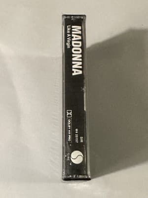 MADONNA SEALED LIKE A VIRGIN CASSETTE TAPE RCA WARNER 1984 - Thumbnail 2