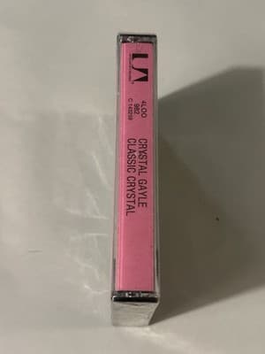CRYSTAL GAYLE ~ CLASSIC CRYSTAL ~ Cassette Tape, Brand New, Sealed! - Thumbnail 2