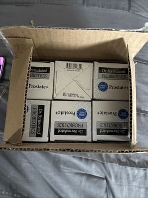6 Garden of Life Dr. Formulated Probiotics Prostate + 50 BILLION. 300 Caps 4/26 - Thumbnail 3