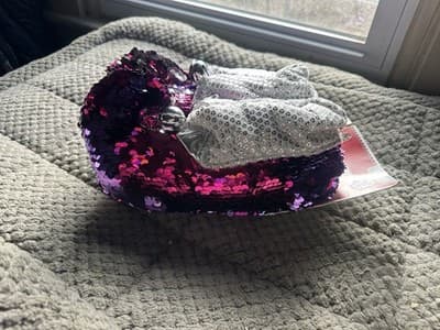 Christmas Holiday Time Kids Sequin Elf Glitter Jingle Bells Slippers M 13/1 NWT! - Thumbnail 2