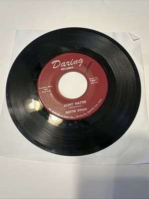 DOTTIE SWAN Aunt Hattie/What The World Needs Today 45 7" Vinyl COUNTRY